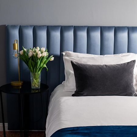 Quatrum Napoli - B&B Екстериор снимка