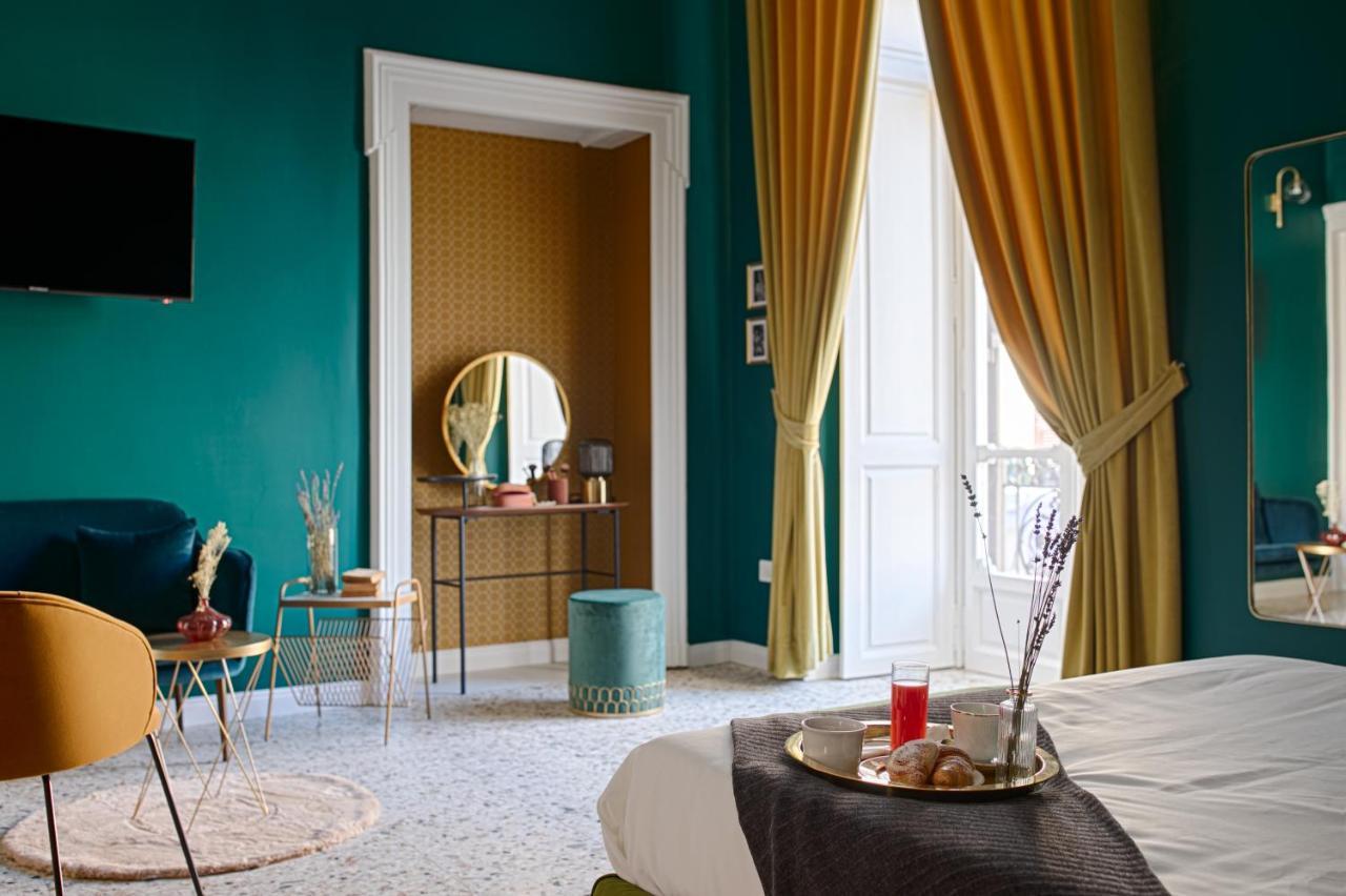 Quatrum Napoli - B&B Екстериор снимка