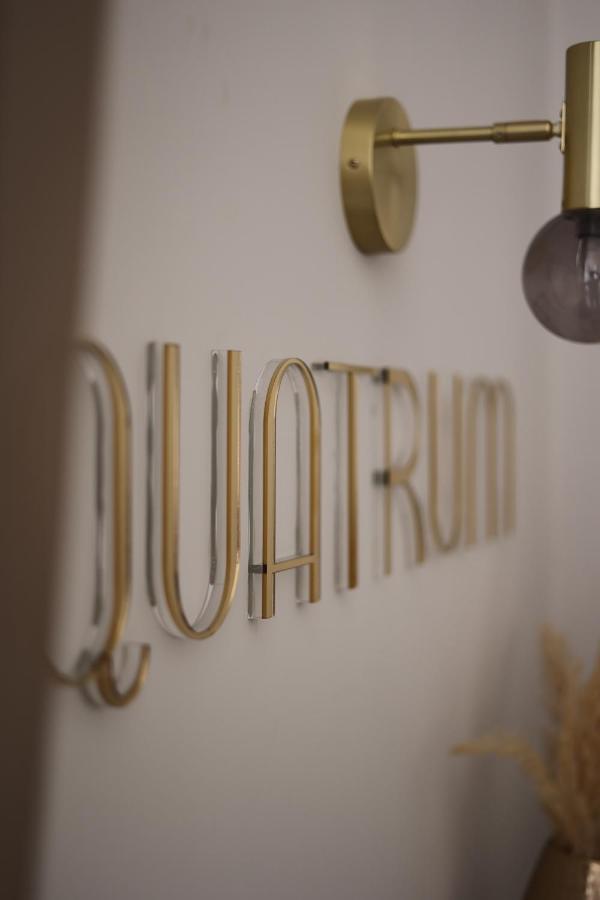 Quatrum Napoli - B&B Екстериор снимка